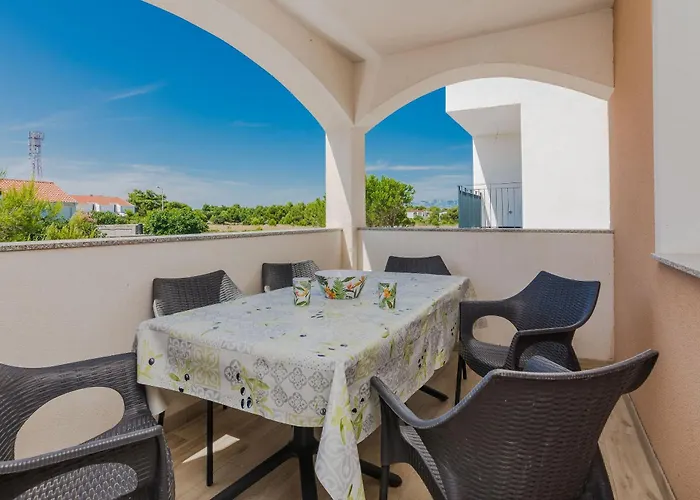 Apartment Budimir Vir