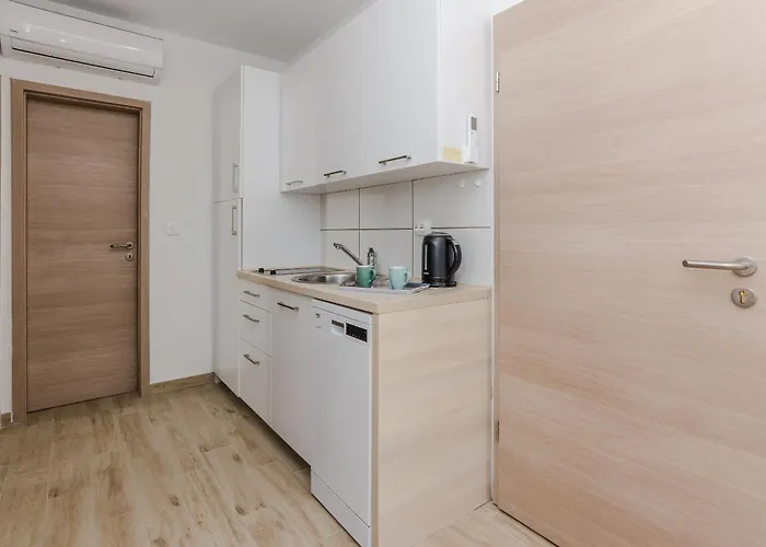 Budimir Appartement Vir